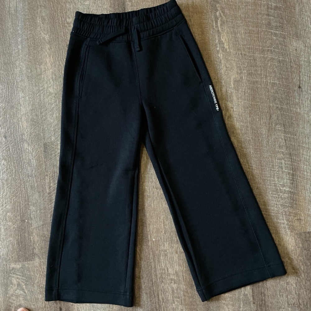 Abercrombie YPB Kids Black Wide Leg Sweatpants‎ Size 5/6 Pockets Stretch
